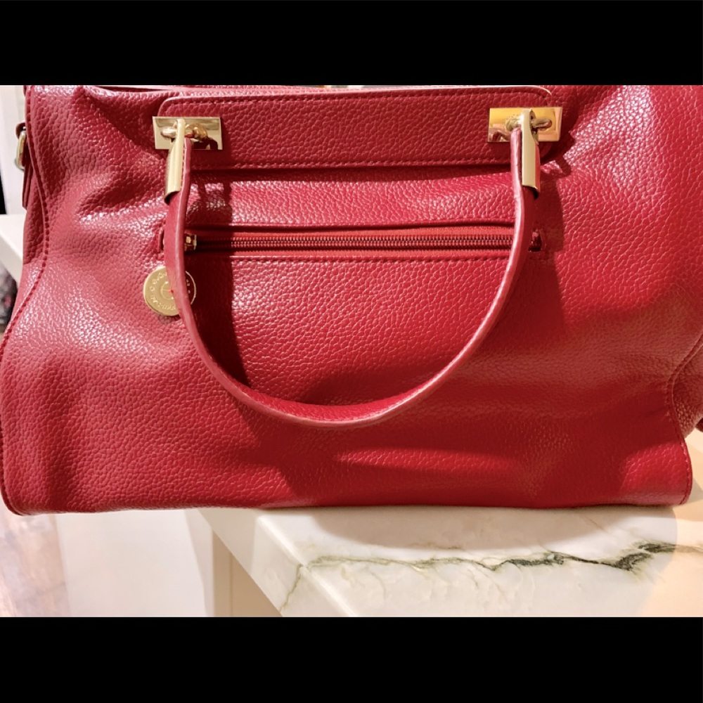 Eva Mendes- Raspberry Bag - Picture 11 of 12